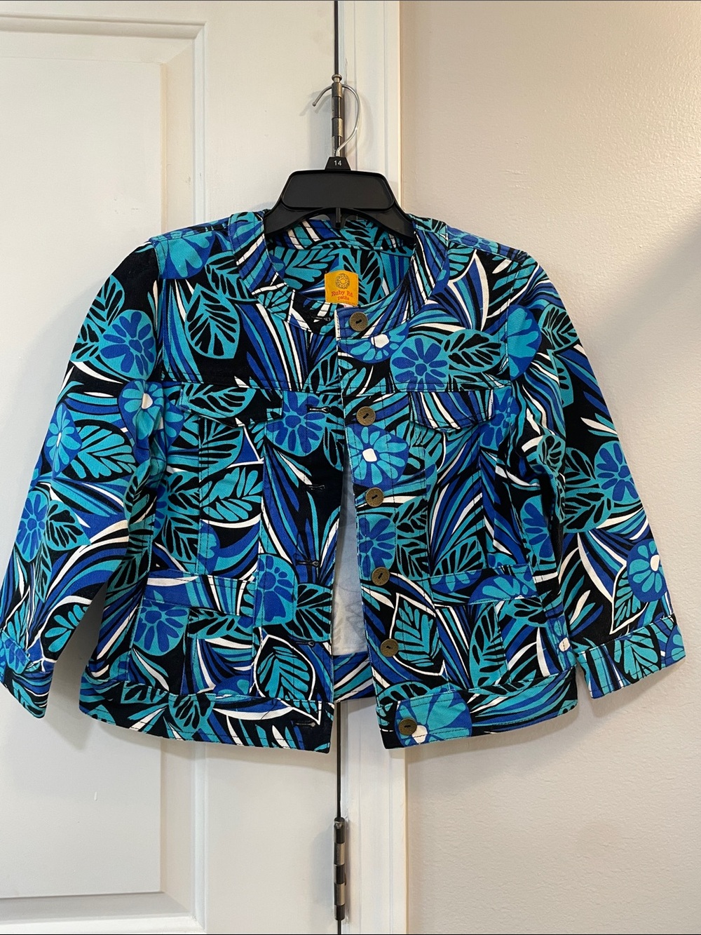 4 petite. Blue Floral Print Jacket. Ruby Rd Petite